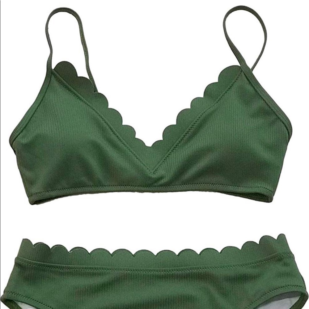 CupShe forest green NWT bikini